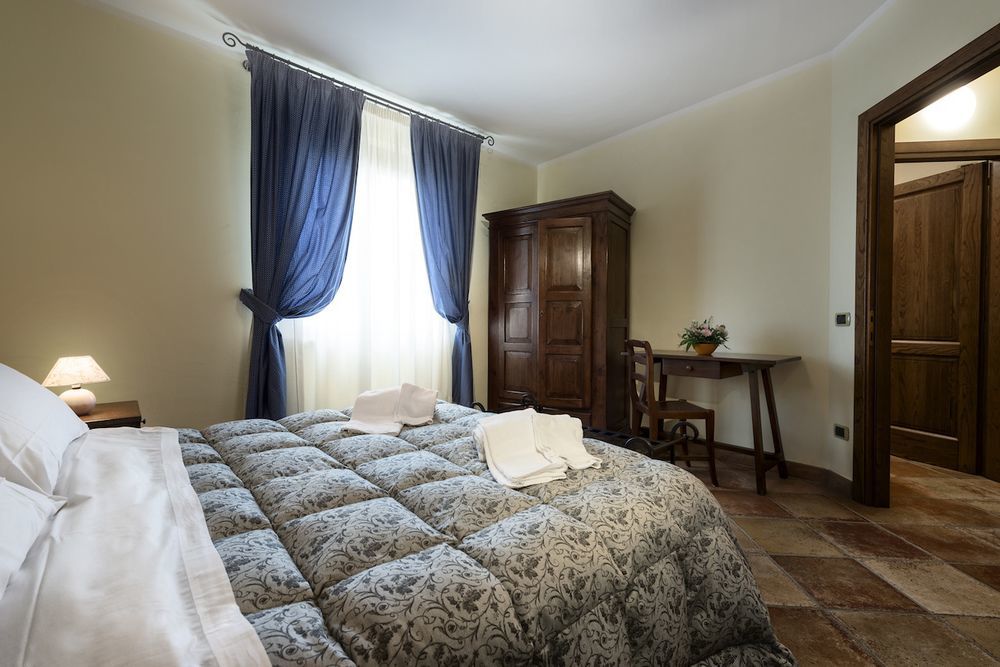 Torre Di Cordaglie Villa Col Sant'Angelo Exterior photo